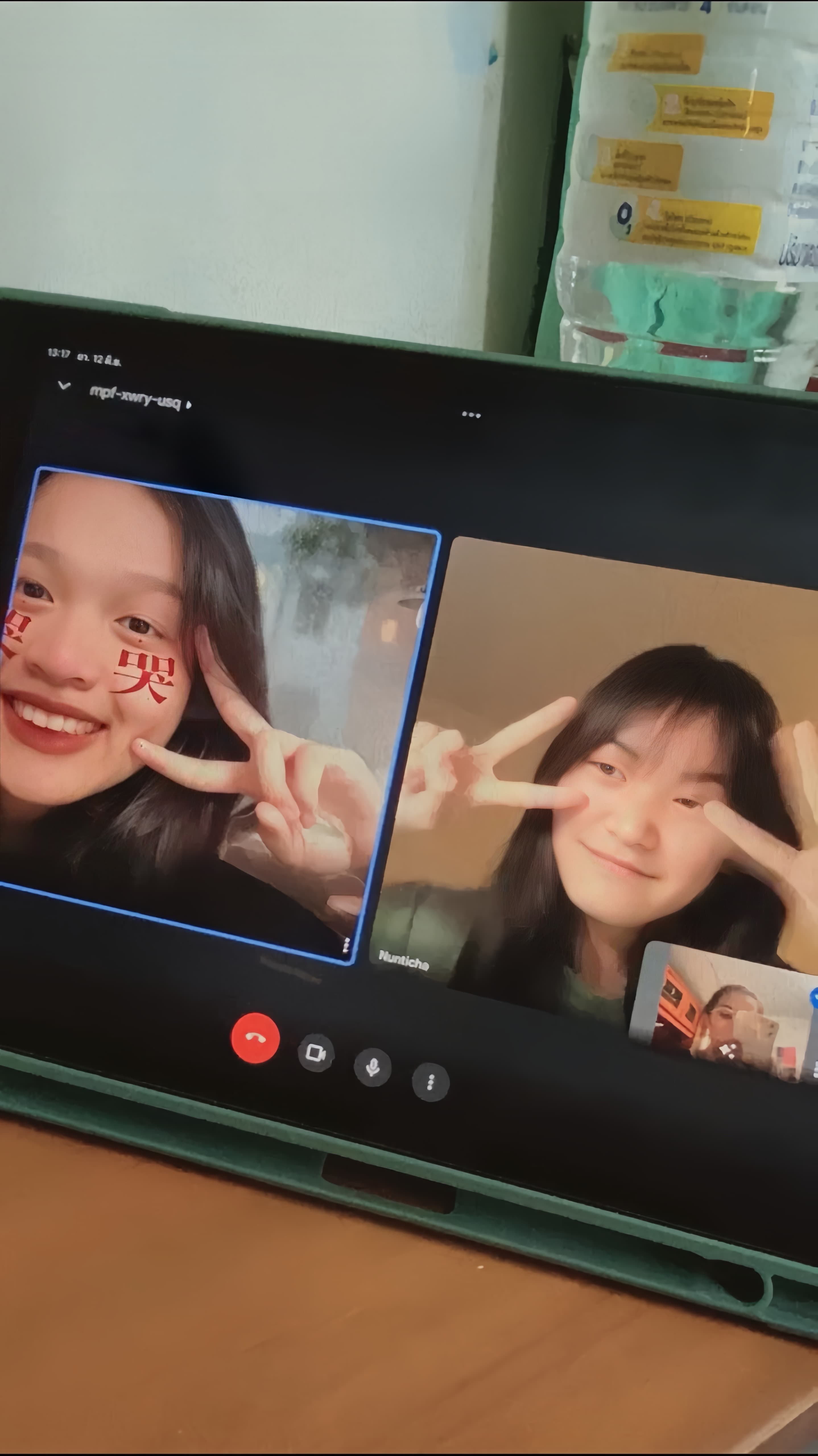 กิจกรรมกลุ่มในคลาสเรียนภาษาจีน